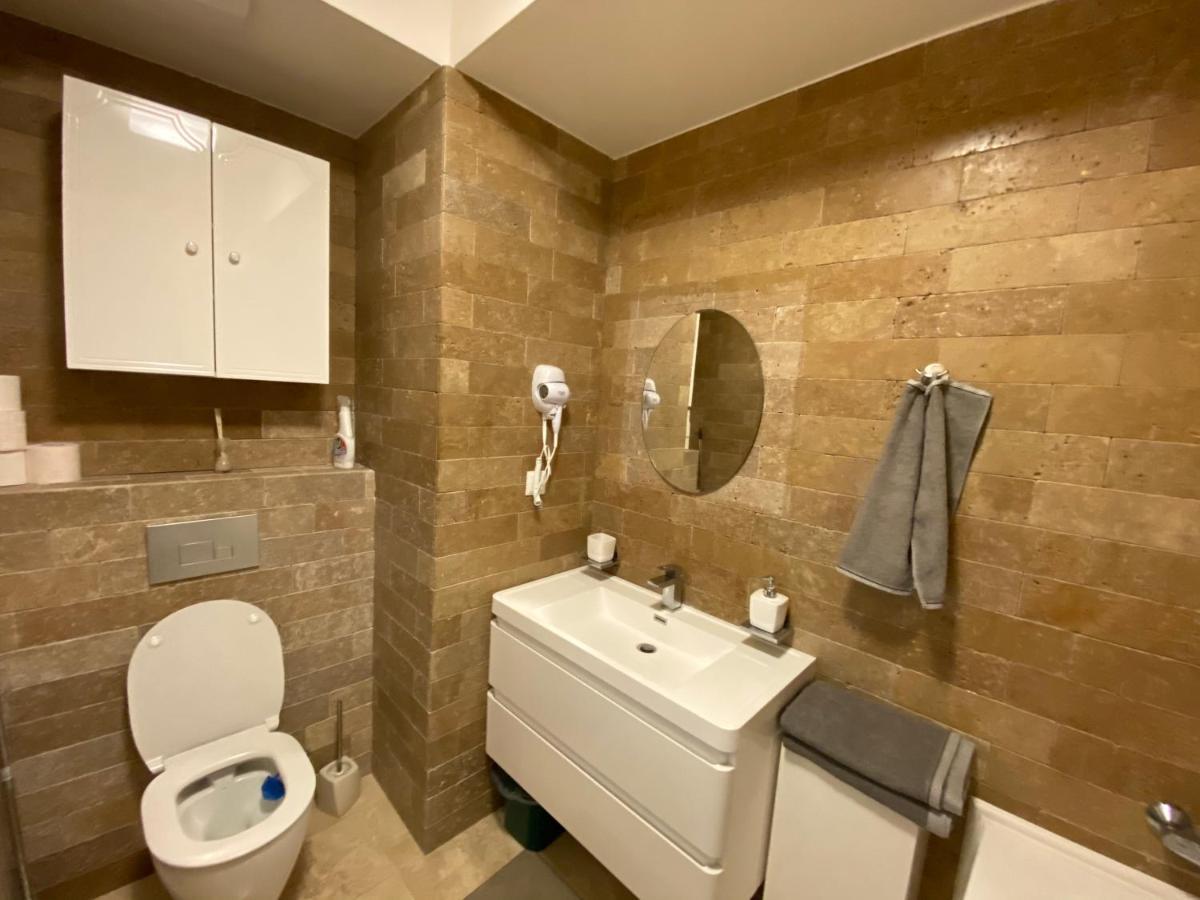 Stefanestii de Jos Sunny Deluxe Apartment Cosmopolis מראה חיצוני תמונה