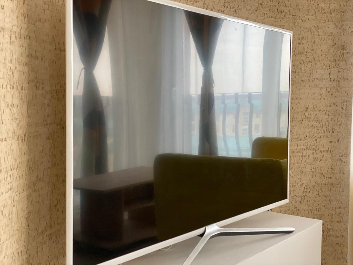 Stefanestii de Jos Sunny Deluxe Apartment Cosmopolis מראה חיצוני תמונה